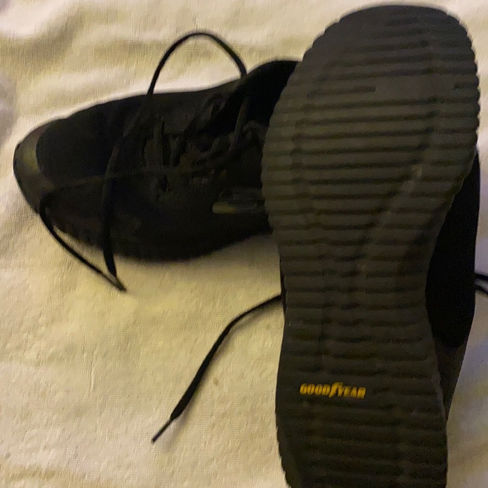 Skechers GoodYear rubber sole shoe
